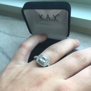 Cubic zirconium ring with sterling silver band